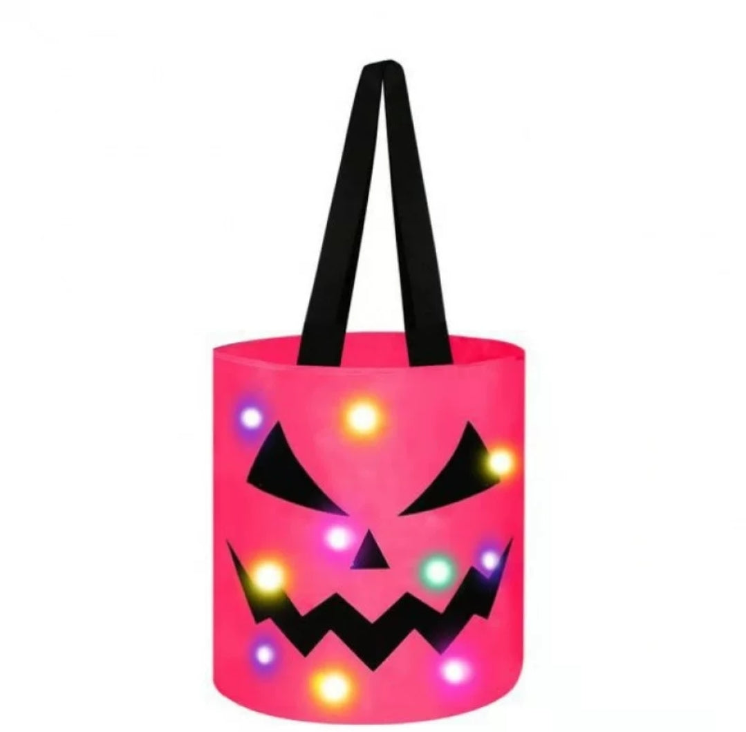 LED Light-Up Pumpkin Candy Bucket – Glowing Halloween Tote Bag for Trick or Treat, Party Favors & Spooky Night Fun