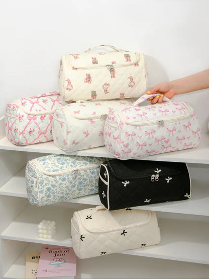 Large-Capacity Quilted Cosmetic & Hair Tool Organizer Bag